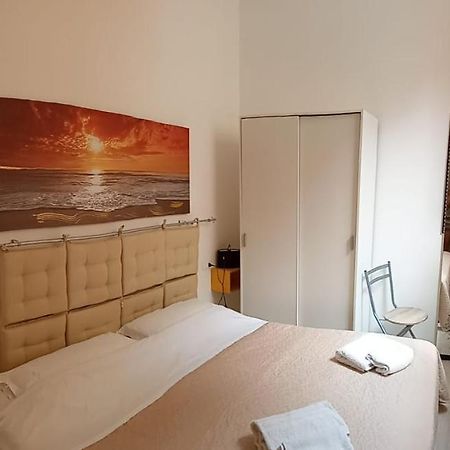 Roberto Guest House กัสเตลลัมมาเร เดล โกลโฟ ภายนอก รูปภาพ